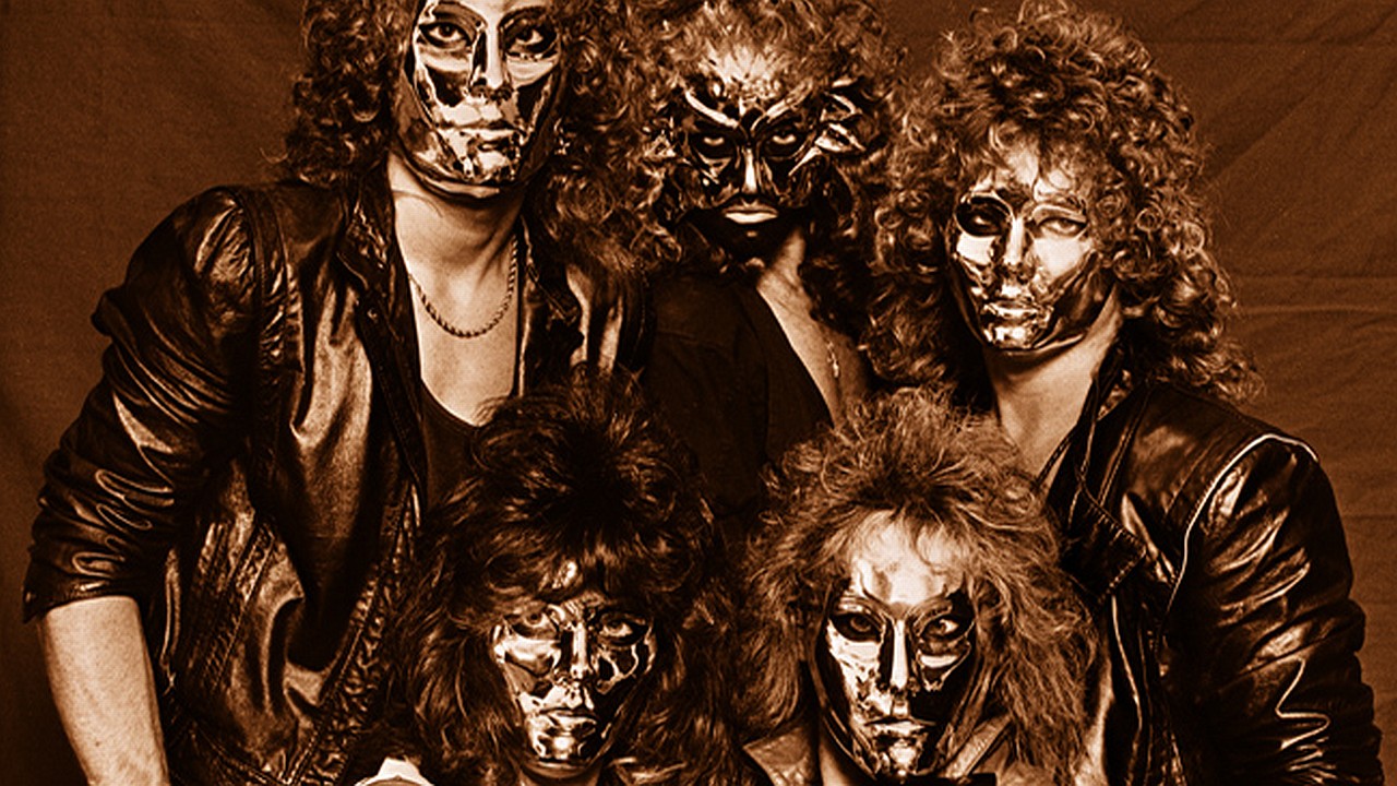 CRIMSON GLORY